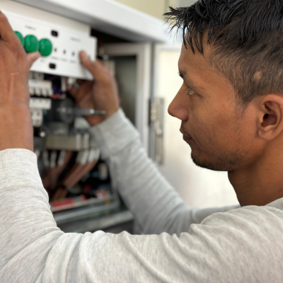 Electrician - Riyadh, Saudi Arabia
